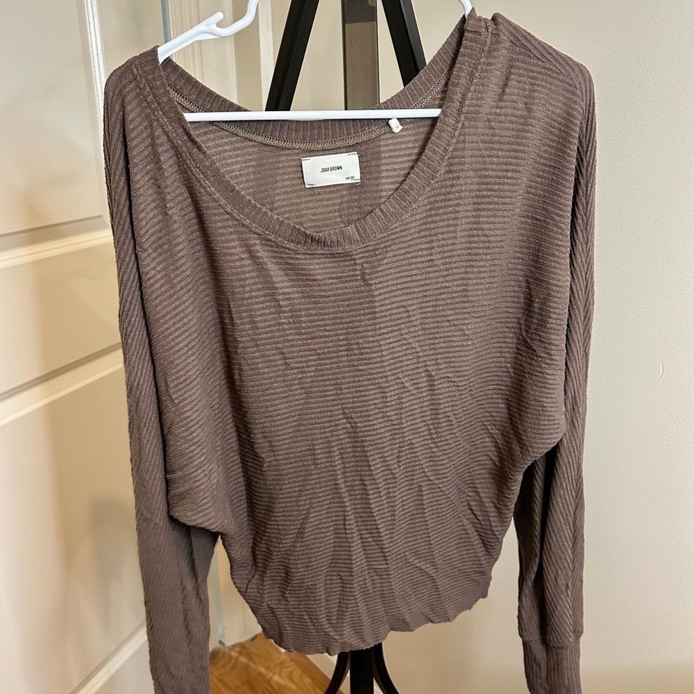 Joah Brown Taupe Ribbed Long Sleeve Top